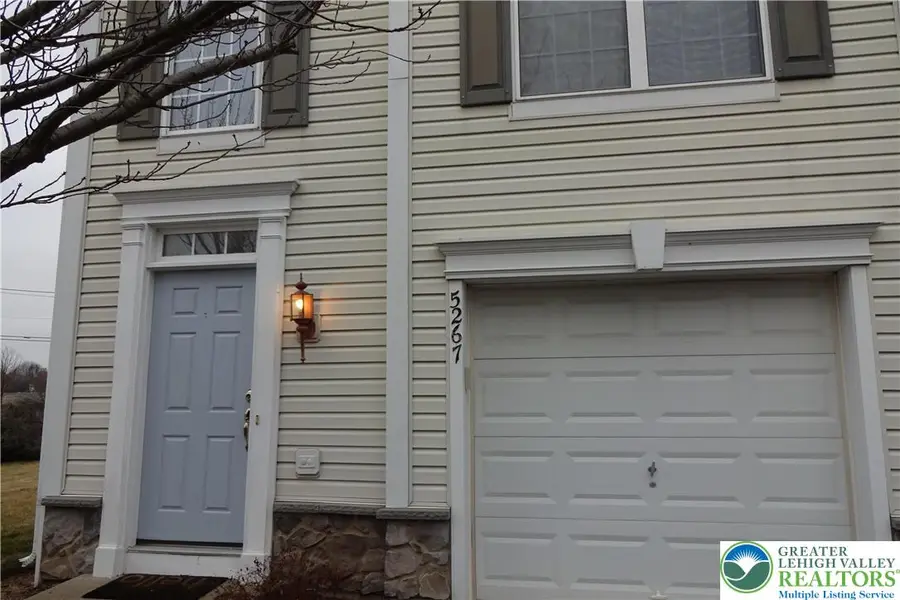5267 Chandler Way, South Whitehall Township, PA 18069 - Image #3