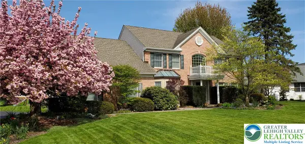 2215 Apple Road, Weisenberg Twp, PA 18051