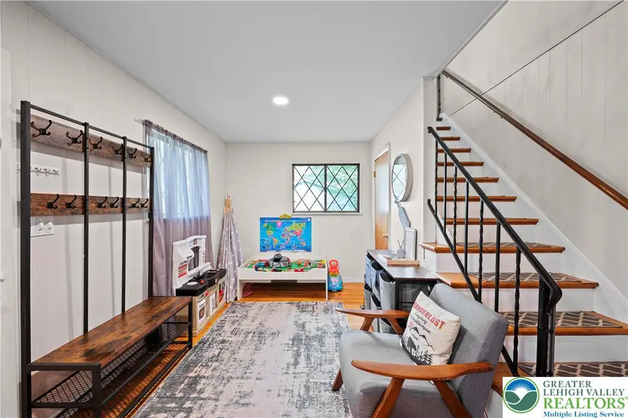 1030 Wyoming Drive, Pocono Lake, PA 18347 - Image #3