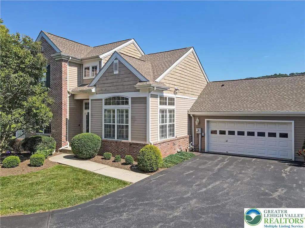 2313 Hollow View Drive, Easton, PA 18040 - Image #1