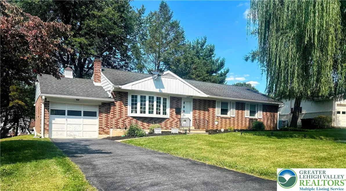 1009 Debbie Lane, Dorneyville, PA 18103 - Image #1