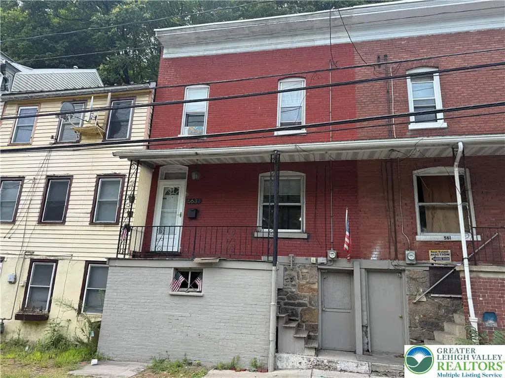 563 S Centre Street, Pottsville, PA 17901 - Image #1