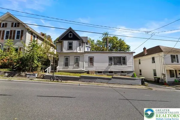 412 N 8th Street, Stroudsburg, PA 18360