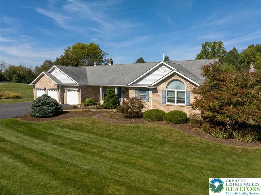 4500 Hanoverville Road, Lower Nazareth Township, PA 18020 - Image #2