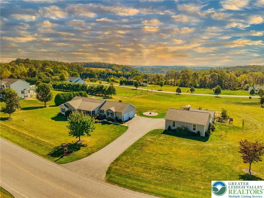 3341 Buckskin Lane, Danielsville, PA 18038 - Image #3