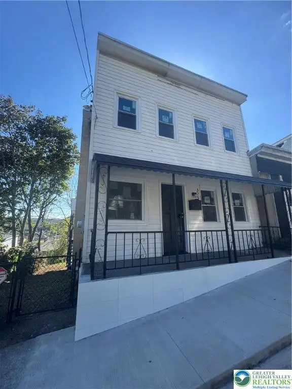 325 Morgan Av, Pottsville, PA 17901 - Image #2