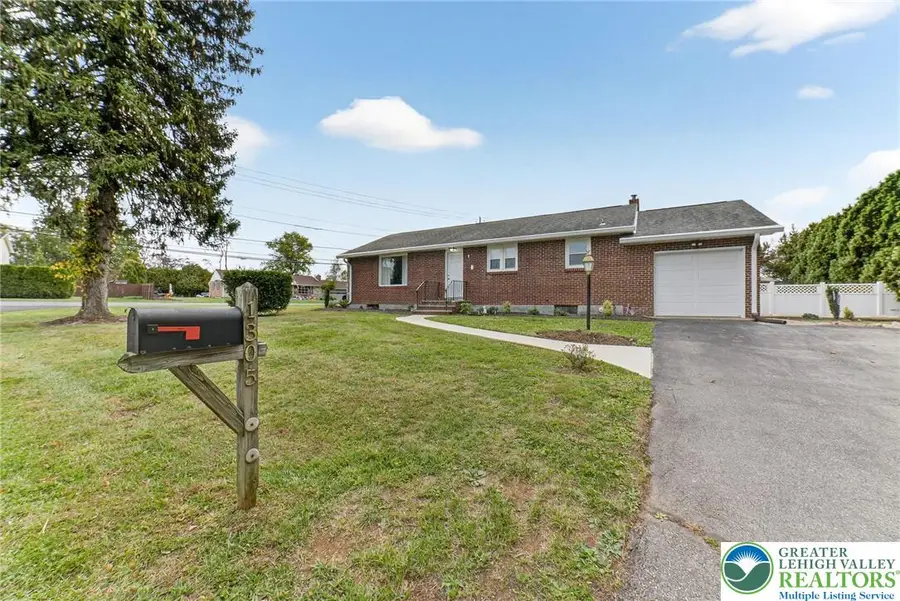 1305 Statten Avenue, Hanover, PA 18017 - Image #2