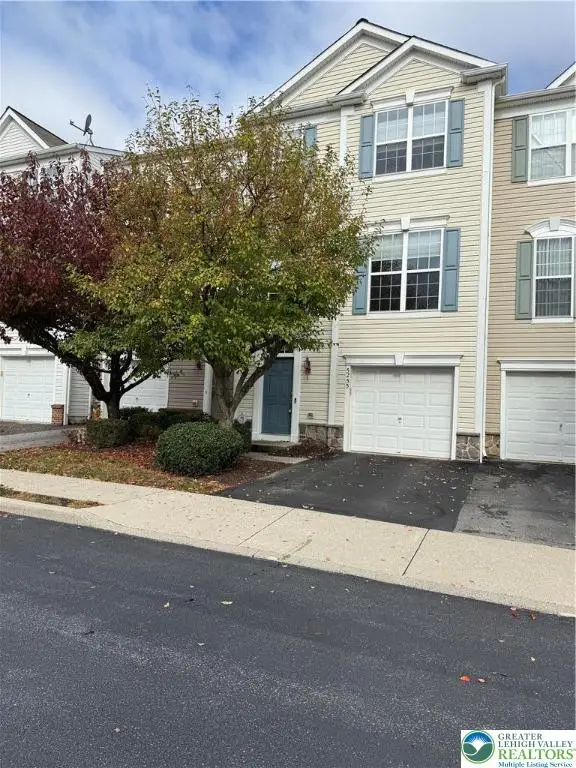 5255 Chandler Way, South Whitehall Twp, PA 18069