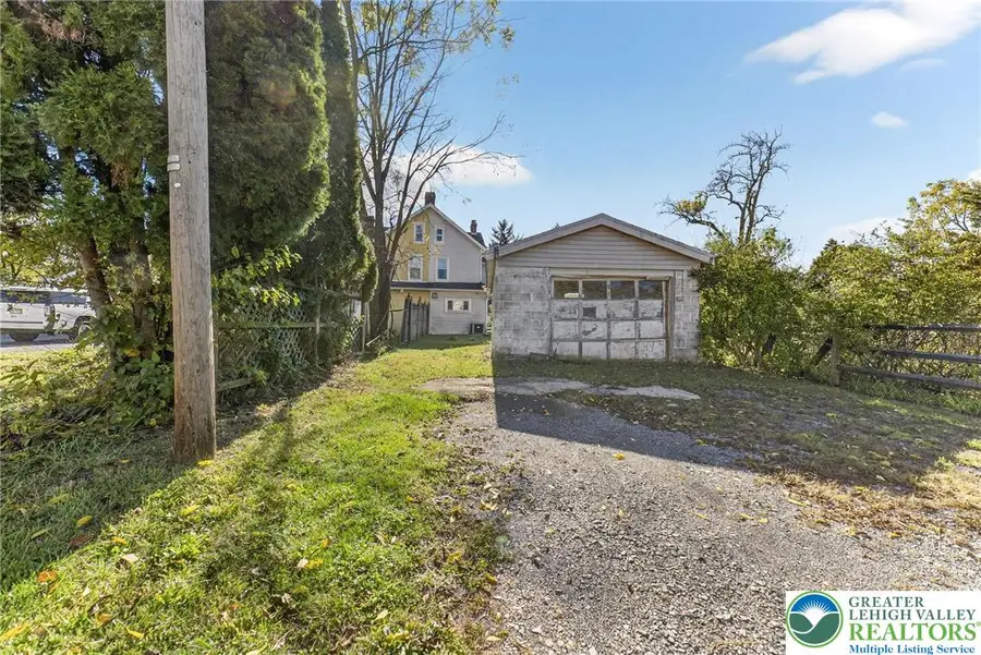 1865 Chapel Avenue, Allentown, PA 18103 - Image #2