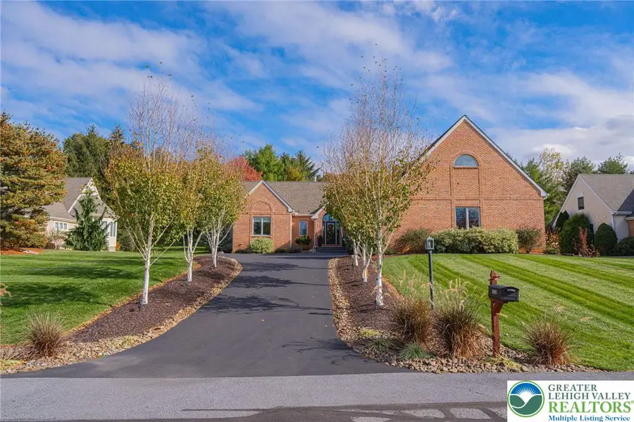 2560 Gracie Lone, Lower Macungie Township, PA 18062 - Image #2