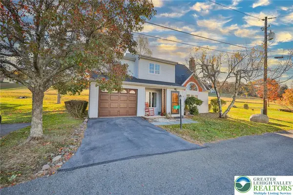 319 W Windsor Road, Chestnuthill Twp, PA 18353