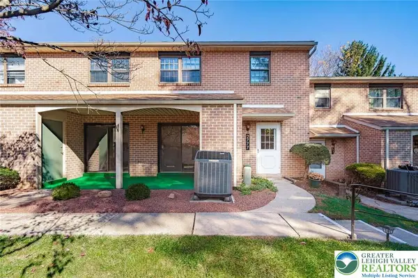 2777 Springhaven Place, Lower Macungie Twp, PA 18062