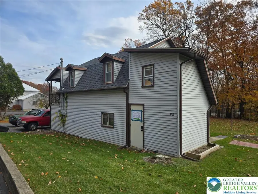 1731 W 8th Street, Plainfield Township, PA 18091 - Image #3