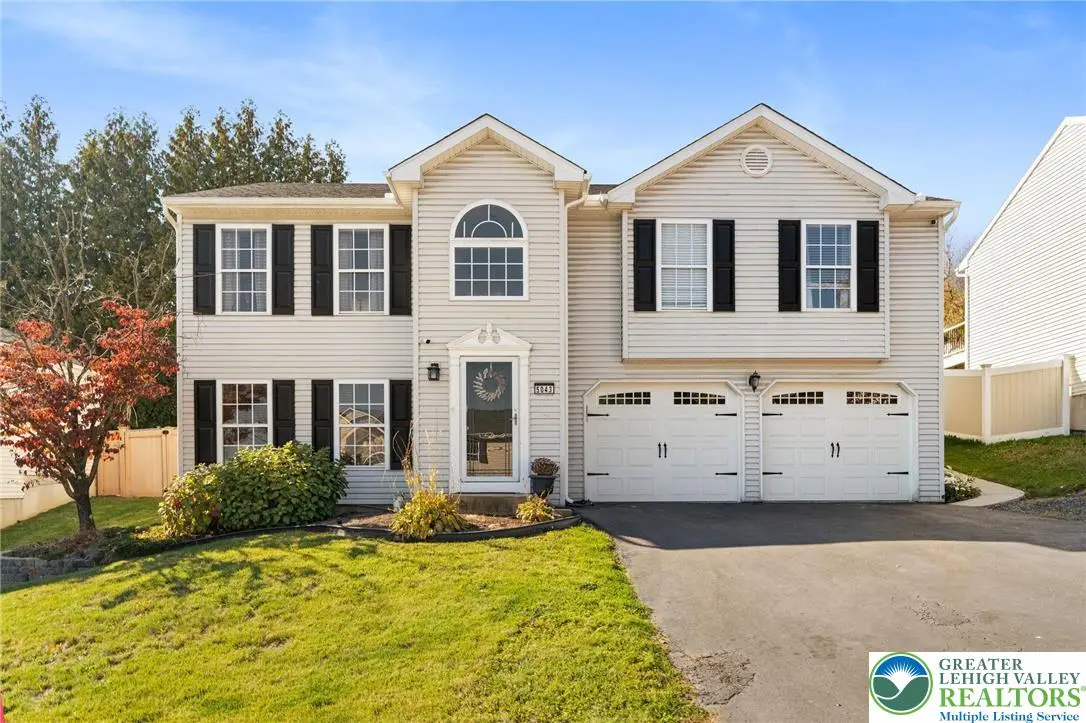 5043 Foxdale Drive, Whitehall, PA 18052 - Image #1