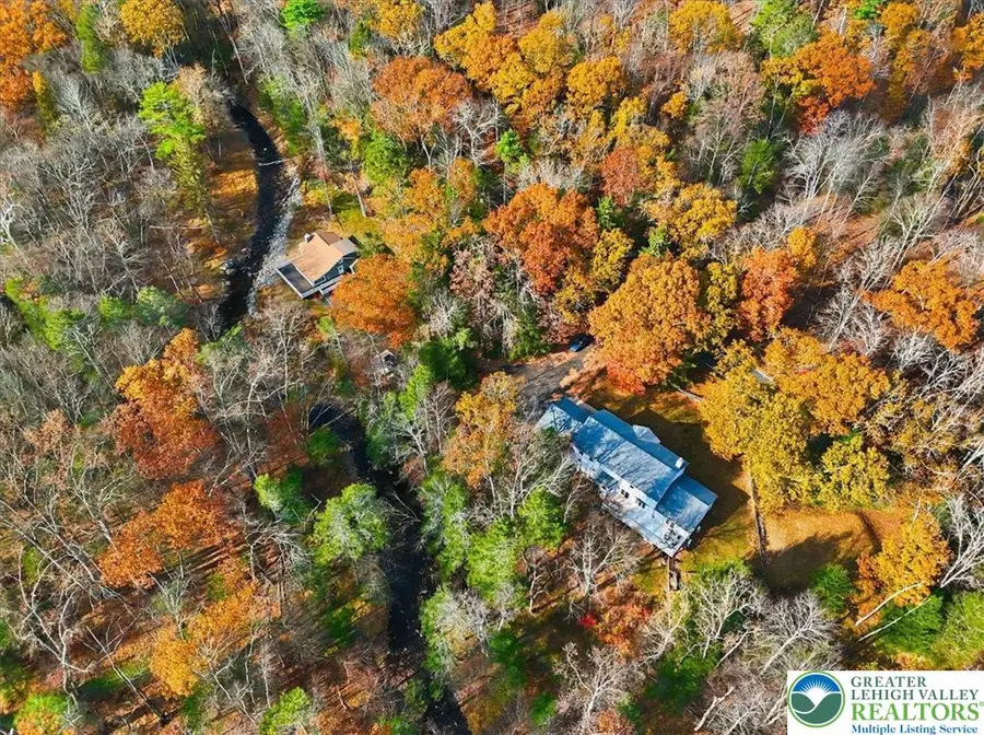 563 Pensyl Creek Road, Hamilton Township, PA 18360 - Image #2