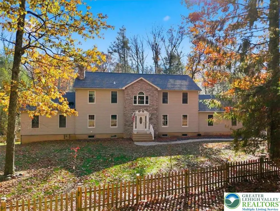 563 Pensyl Creek Road, Hamilton Township, PA 18360 - Image #3