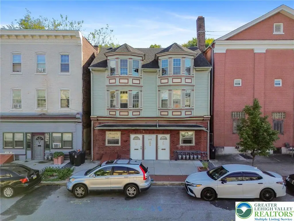 678 Northampton Street, Easton, PA 18042 - #1