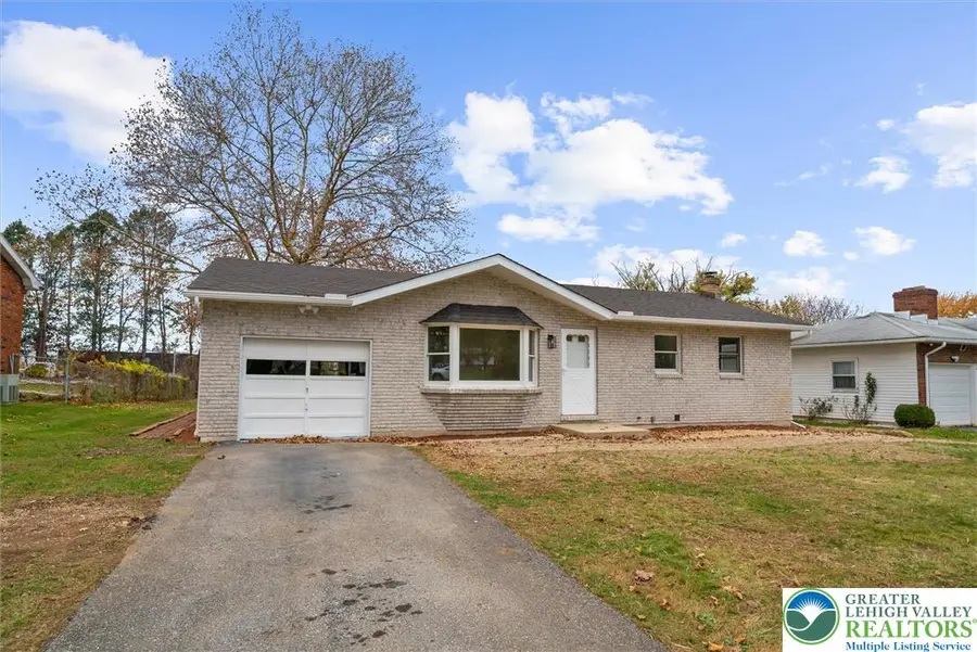 635 Berger Street, Salisbury Township, PA 18049 - Image #2