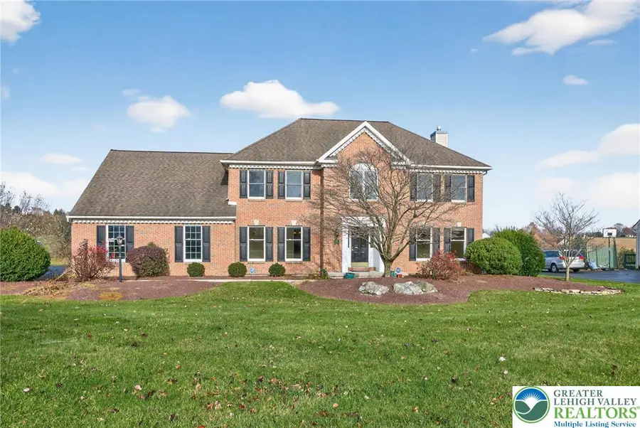 4748 York Drive, Orefield, PA 18069 - Image #2