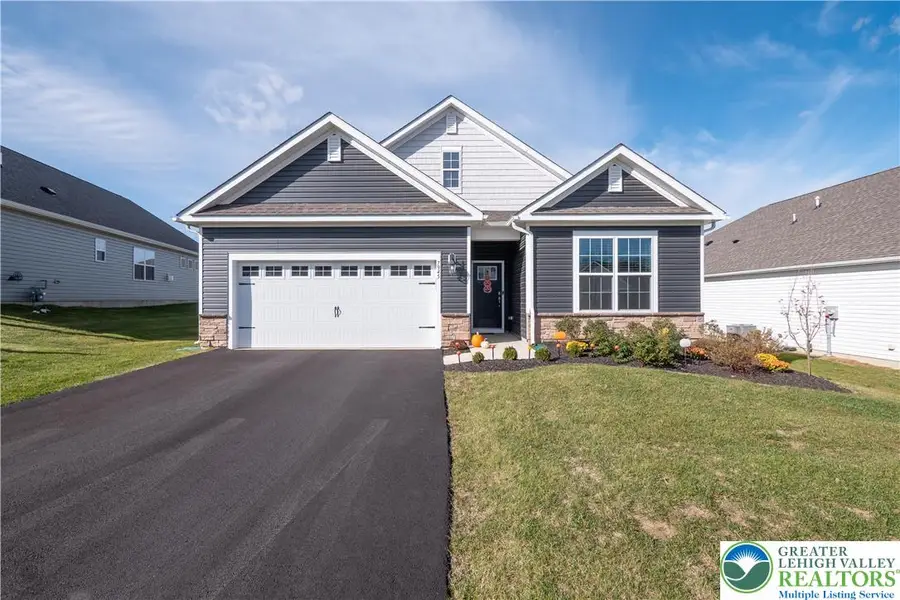 7945 Golden Lane, Lower Macungie Township, PA 18031 - Image #2