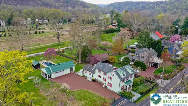 52 River Road, Tinicum Twp, PA 18947