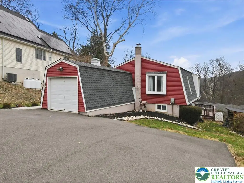 96 Lenape Trail, Mount Bethel, PA 18343 - #1