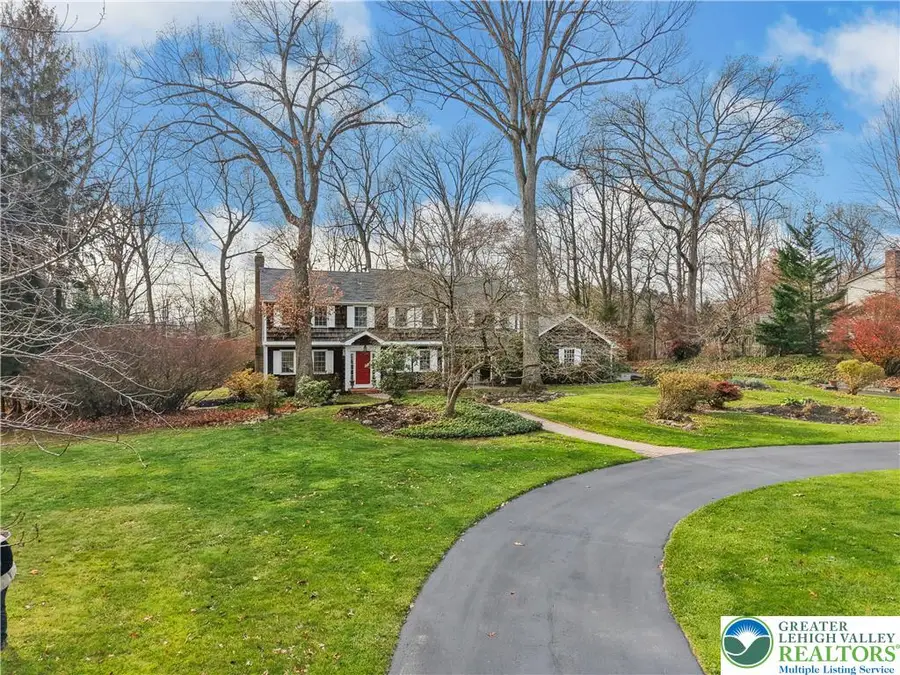 1978 Sunderland Drive, Lower Saucon Township, PA 18015 - Image #2