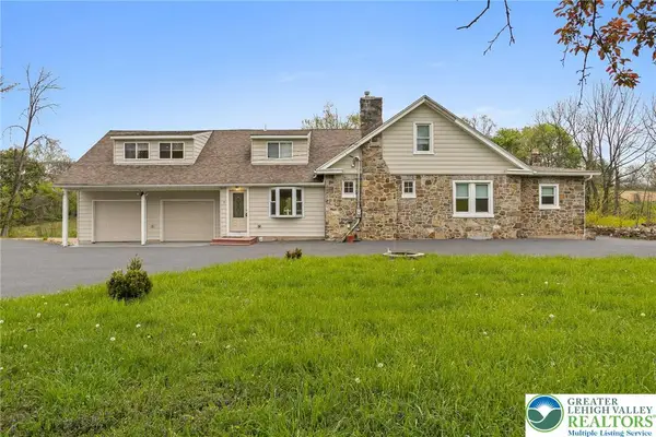 1790 Friedensville Road, Lower Saucon Twp, PA 18015