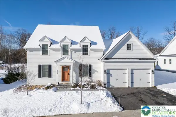 4574 Old Saucon Road, Upper Saucon Twp, PA 18015