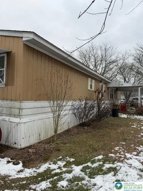 27 Powderhorn Place, Upper Mount Bethel, PA 18343 - Image #2