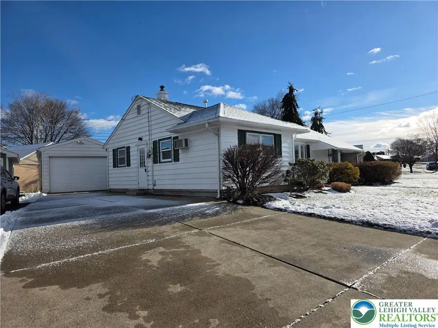 1958 Aripine Avenue, Bethlehem, PA 18018 - Image #3