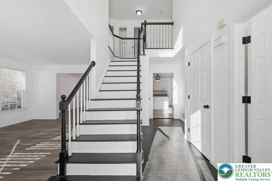 2301 Goldenrod Drive, Ancient Oaks, PA 18062 - #3