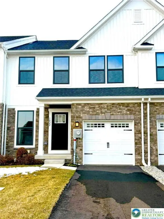 1022 Watson Court, Upper Macungie Twp, PA 18051