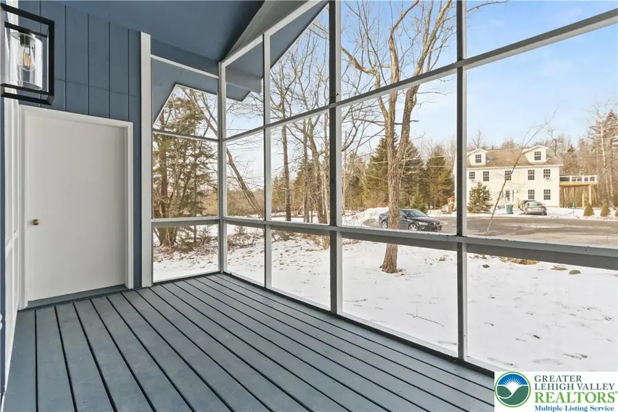 6522 Runnymead Lane, Coolbaugh Township, PA 18466 - Image #3