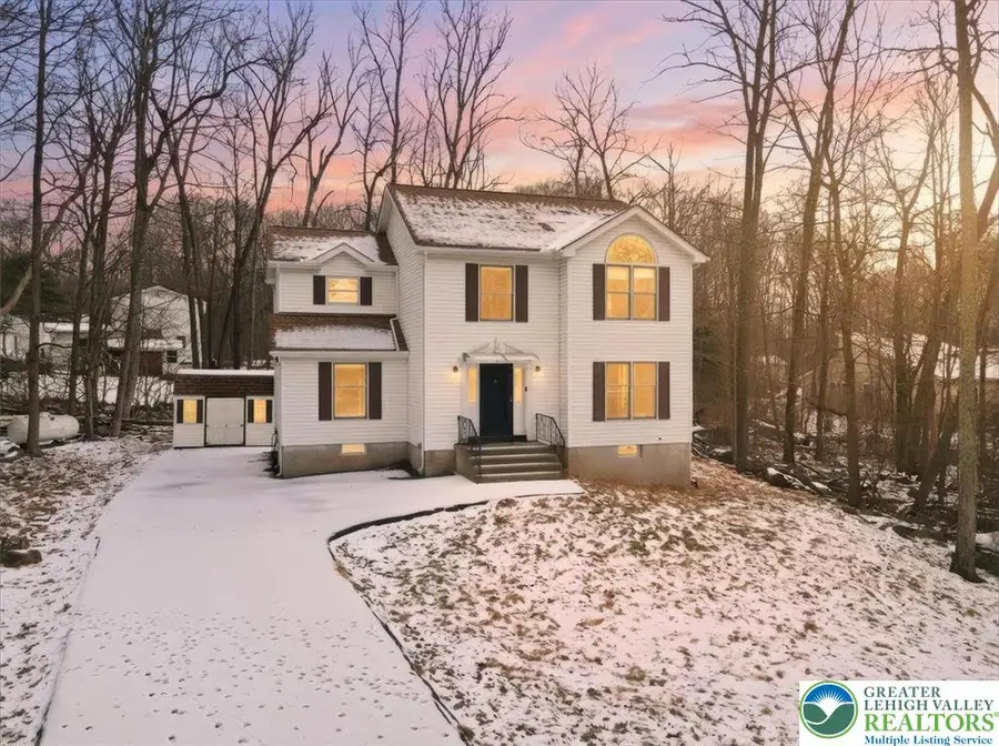 5528 Elmwood Street, Pocono Township, PA 18372 - Image #2