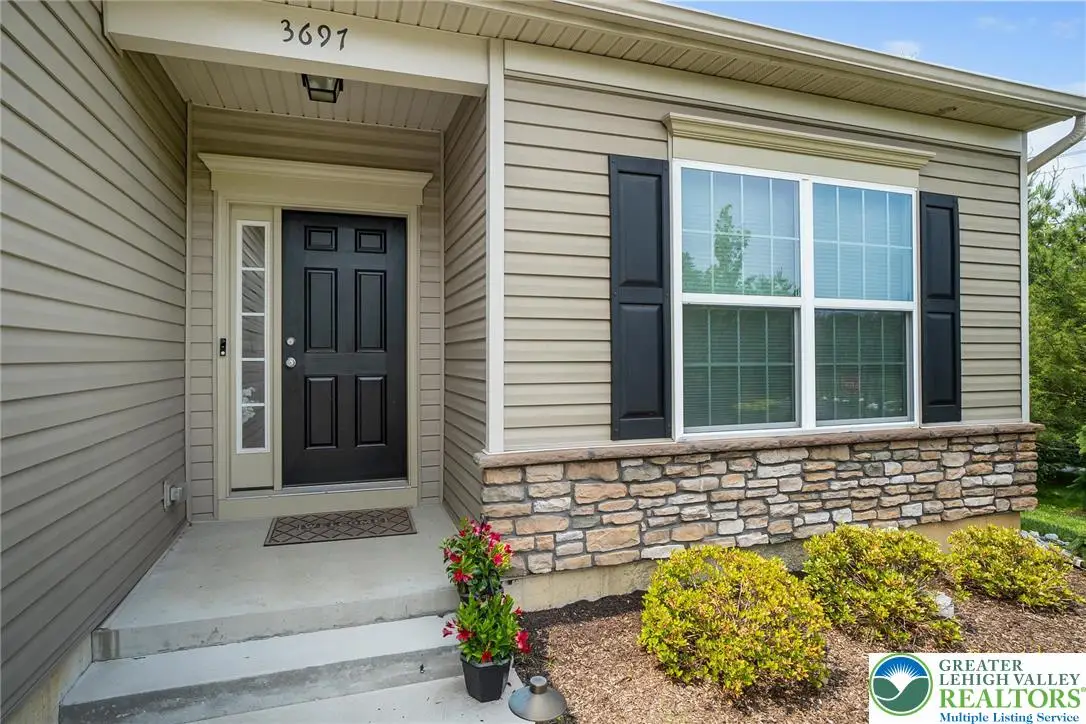 3697 Cottage Drive, Bethlehem, PA 18020 - Image #1