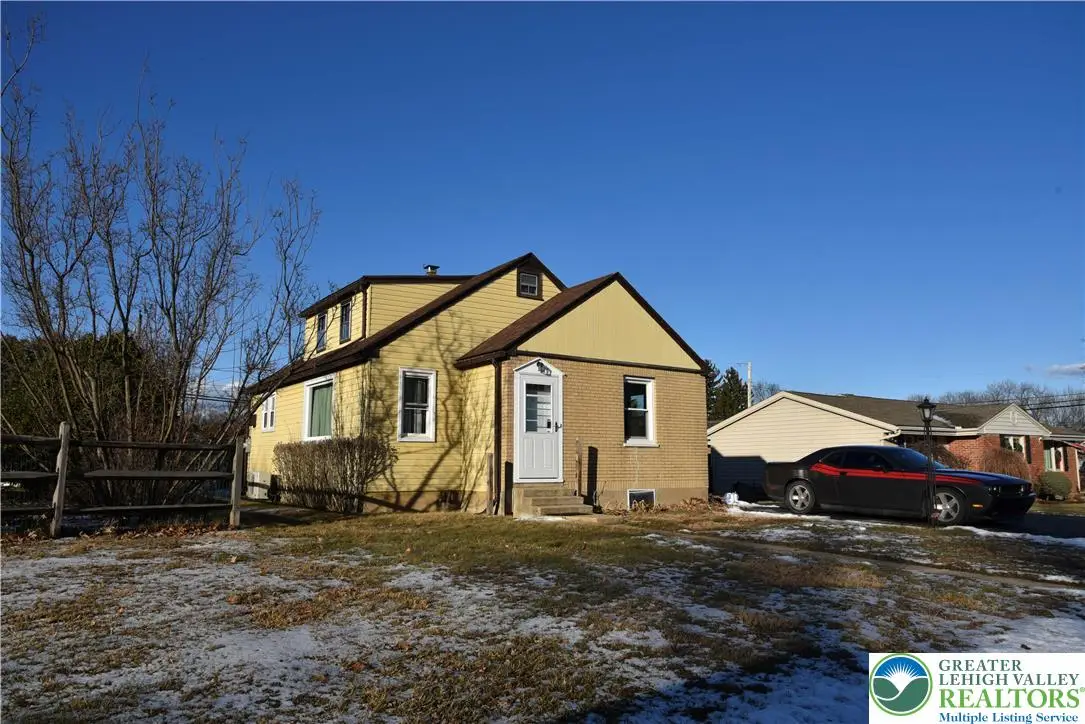 2637 Helen Street, South Whitehall Township, PA 18104 - Image #1