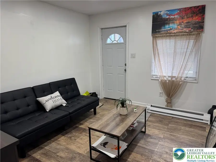 219 W Water Street, Lansford, PA 18232 - #2