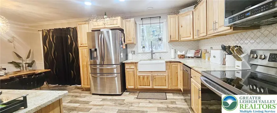 525 Black Oak Drive, Pocono Township, PA 18372 - Image #3