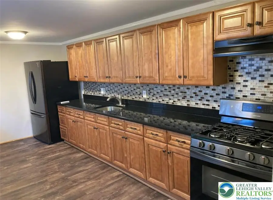 335 N 9th Street, Allentown, PA 18102 - Image #3