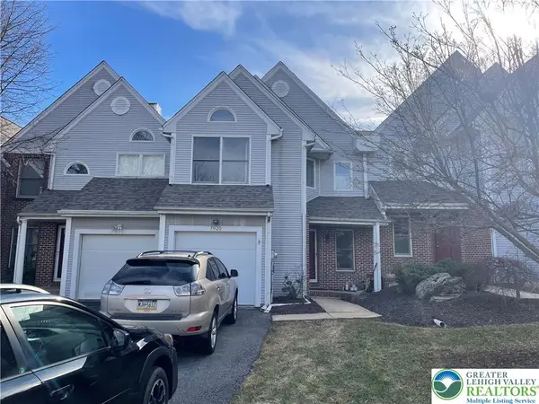 7920 Cross Creek Circle, Upper Macungie Twp, PA 18031
