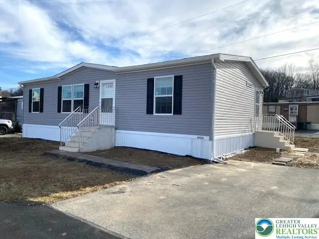 10104 Fernwood Lane, Upper Macungie, PA 18031 - Image #1