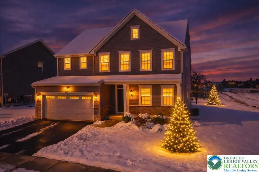 6405 Robin Road, Lower Macungie Township, PA 18062 - Image #2