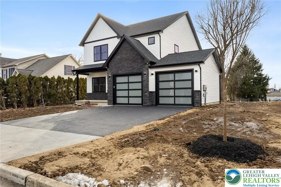 1330 Lincoln Street, North Catasauqua, PA 18032 - #3