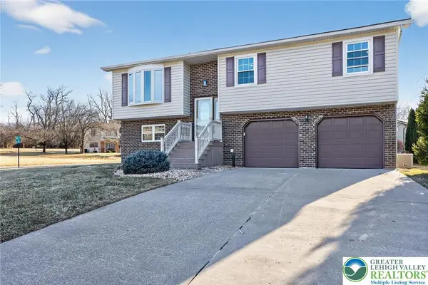 386 Johnston Drive, Bethlehem City, PA 18015