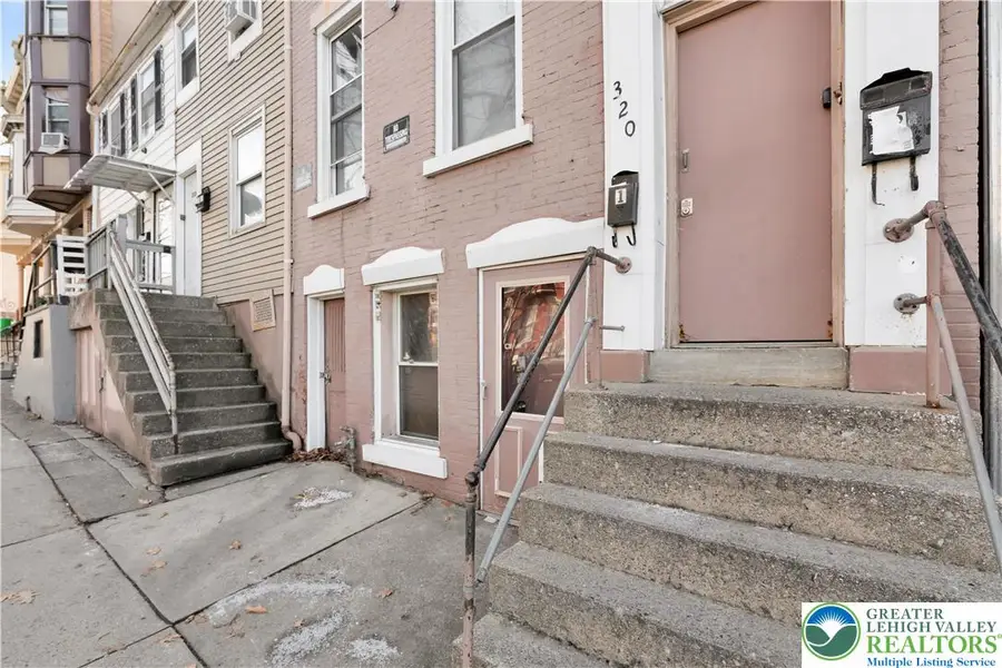 318 N 7th Street #318, Allentown, PA 18102 - Image #2