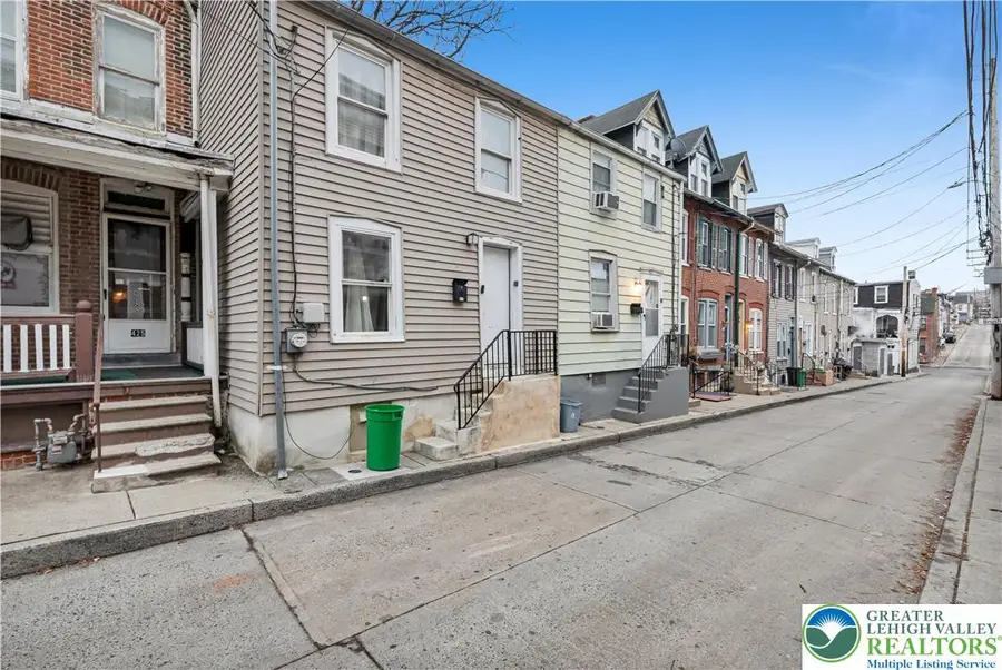 421 N Hall Street, Allentown, PA 18102 - #2
