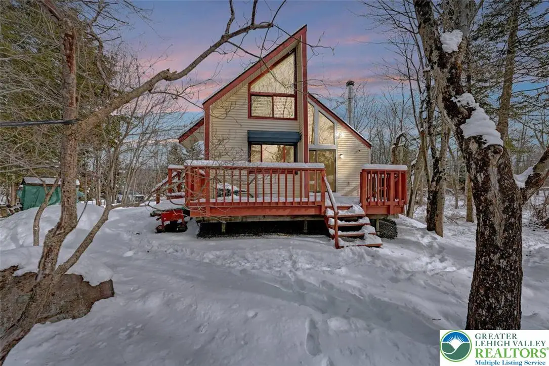 105 Bobcat Trail, Pocono Summit, PA 18346 - Image #1