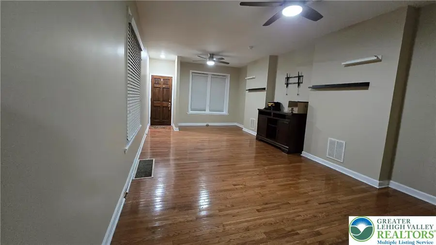 1116 W Maple Street, Allentown, PA 18102 - Image #3