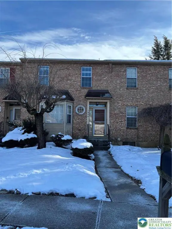 1896 Georgia Drive, Fullerton, PA 18052 - Image #2